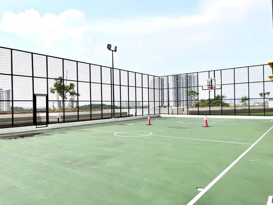 Urban Home-Swimming Pool-City Center Malacca Екстериор снимка